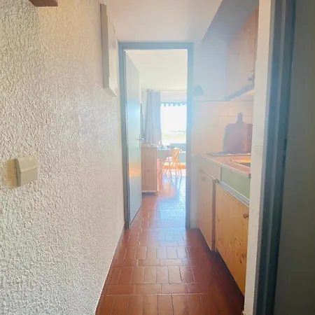 Studio Le Quai Aux Fleurs Apartment Le Grau-du-Roi